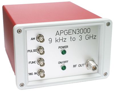 频率范围9 kHz to 3000 MHz，分辨率0.1 Hz
输出功率电平范围-65 to +10 dBm，分辨率0.1 dB
内部/外部调幅功能（0.1 Hz to 100 kHz） 
快速脉冲调制 
