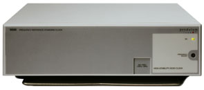 提供具有极高稳定性的时间/频率基准，所有的频率基均可提供多路输出（5×或10×， 10MHz正弦波），6688以置于恒 温控中的晶体振荡器为基源，价格便宜，而6689则选择内置铷钟