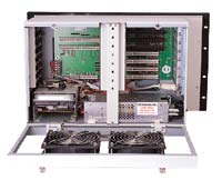 10.4 TFT/9.4 DSTN LCD 10槽一体化工作站，6U高度工作站,可安装在19机架上，前部铝质面板，符合NEMA4或IP65标准